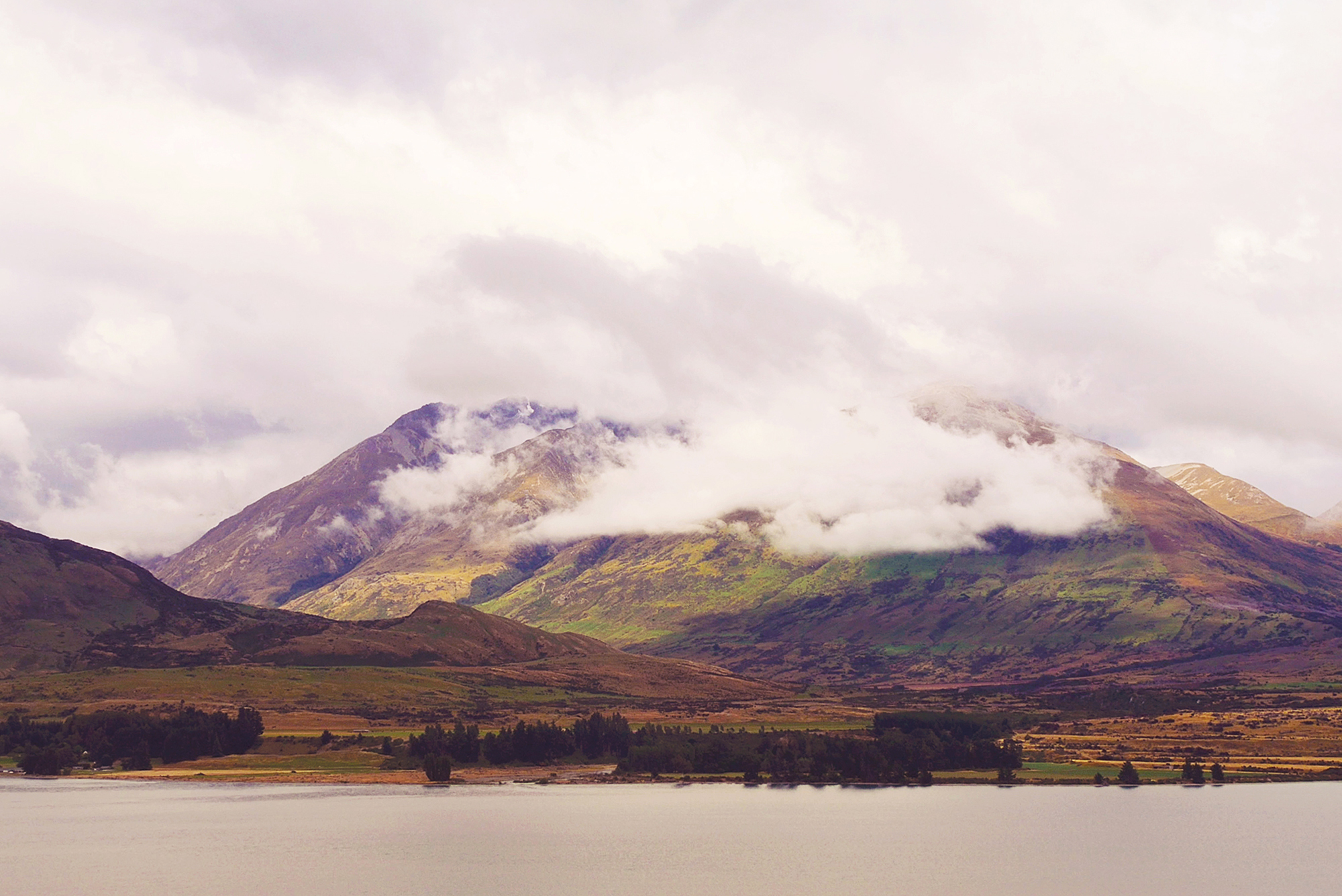 Queentsown - New Zealand - © Claire Blumenfeld
