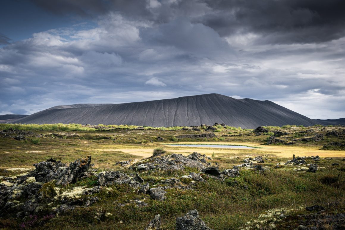 Le cratère volcanique “Hverfjall” dans le nord de l’Islande © Claire Blumenfeld