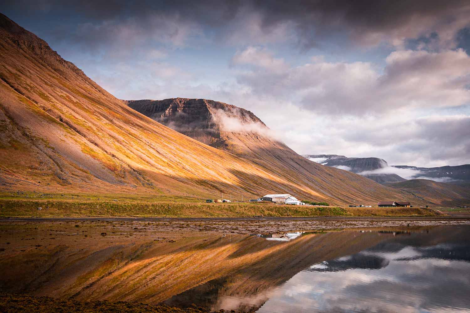 Ísafjörður, westfjords, Iceland © Claire B. - Please do not use without authorization
