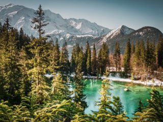 Le lac Vert de Passy dans les Alpes Françaises © Claire Blumenfeld