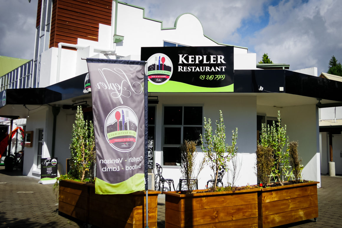 Kepler Restaurant à Te Anau, Fiordland, Île du Sud, Nouvelle-Zélande © Claire Blumenfeld
