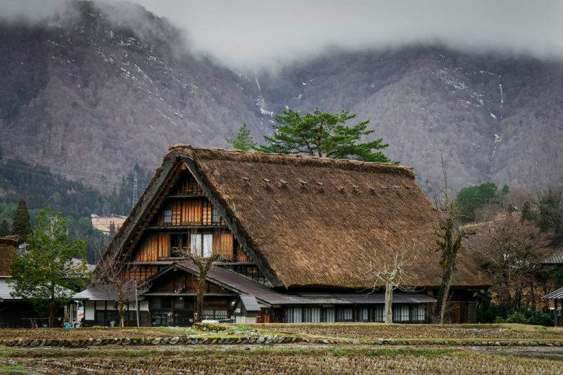 Shirakawa-gô, Gokayama, Honshu, Japan © Claire Blumenfeld