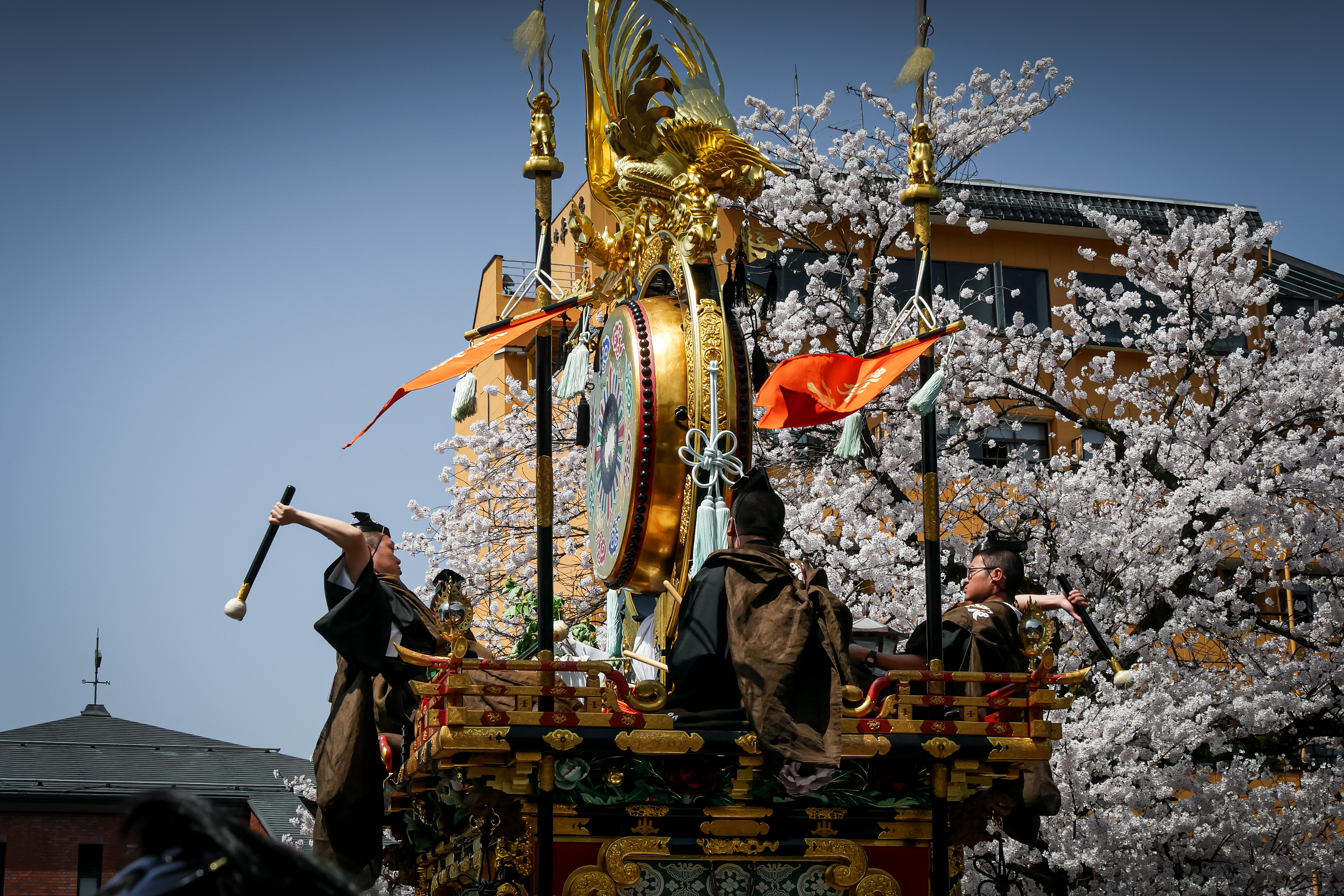 Takayama, Honshu, Japan © Claire Blumenfeld