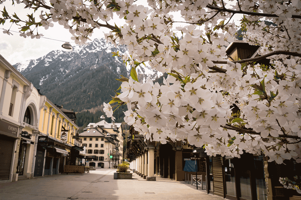 Chamonix, France © Claire Blumenfeld