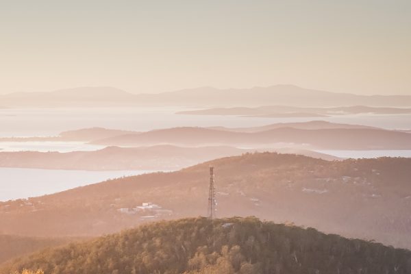La baie d’Hobart au matin en Tasmanie © Claire Blumenfeld